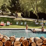 مكان تخييم Basecamps Cerdanya *