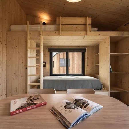 Basecamps Cerdanya Campsite Caixans