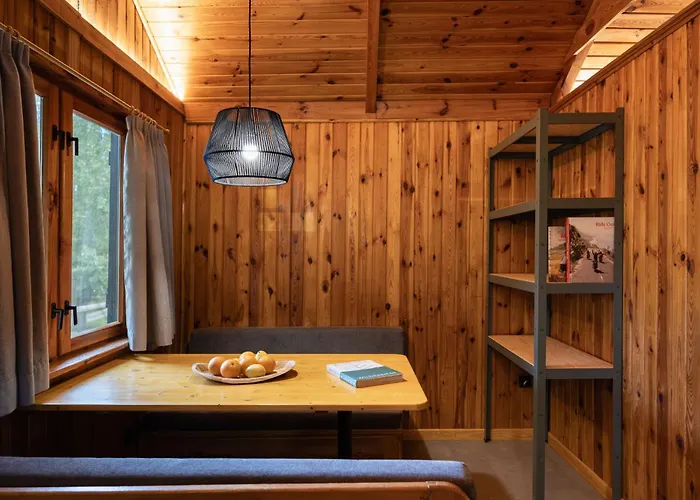 Basecamps Cerdanya Κάμπινγκ *